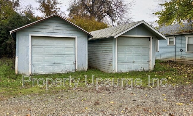 Building Photo - 20028 Loop St