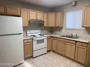 Building Photo - 5120 Westchase Ct