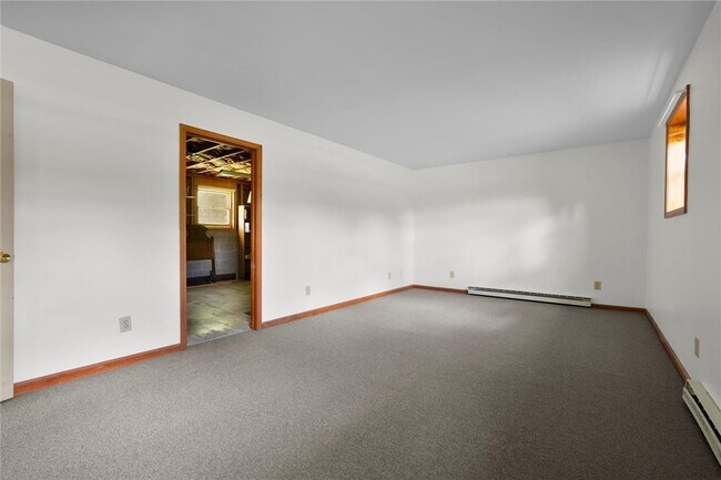 Building Photo - 7151 Podunk Rd