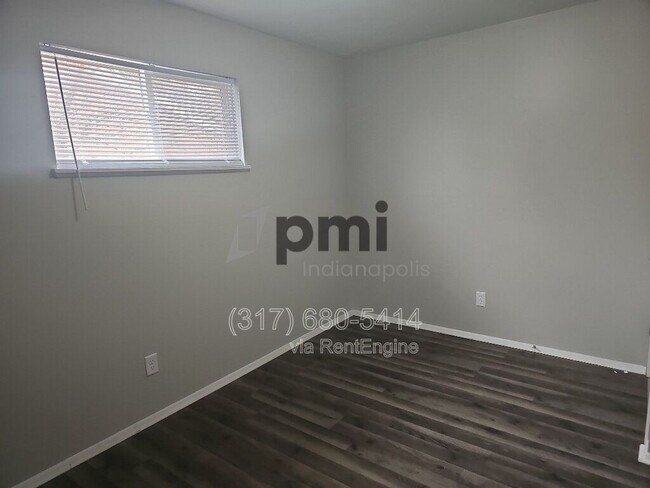 Building Photo - 4138 N Irvington Ave