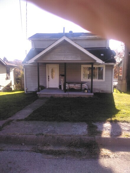 Building Photo - 2114 Marker St