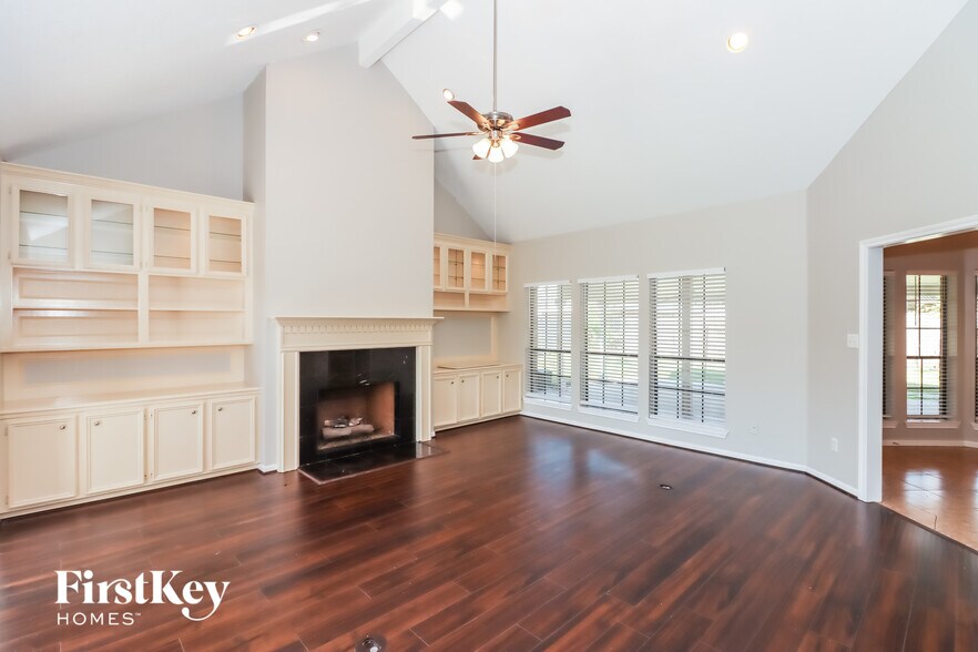 Building Photo - 4612 Ironwood Dr