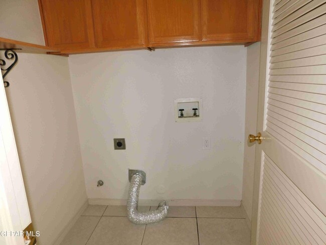 Building Photo - 12736 Tierra Sonora Dr