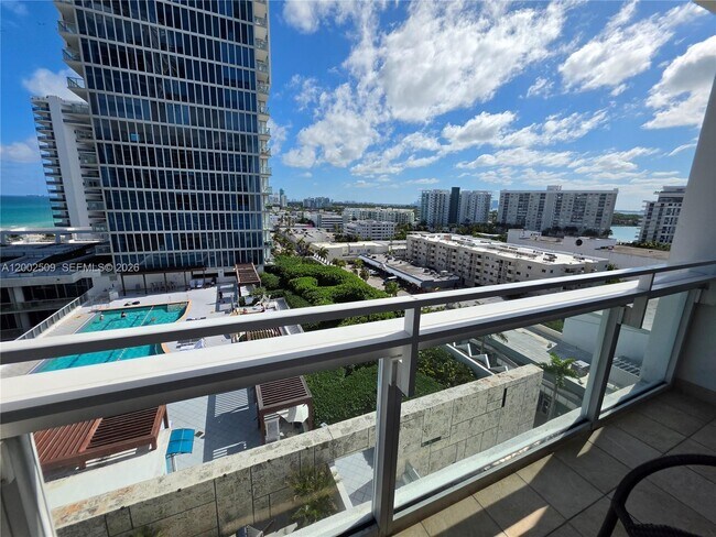 Building Photo - 6801 Collins Ave