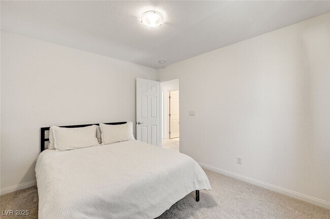 Building Photo - 6328 Rock Strm Ln