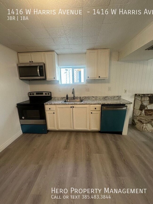 Building Photo - 1416 Harris Ave