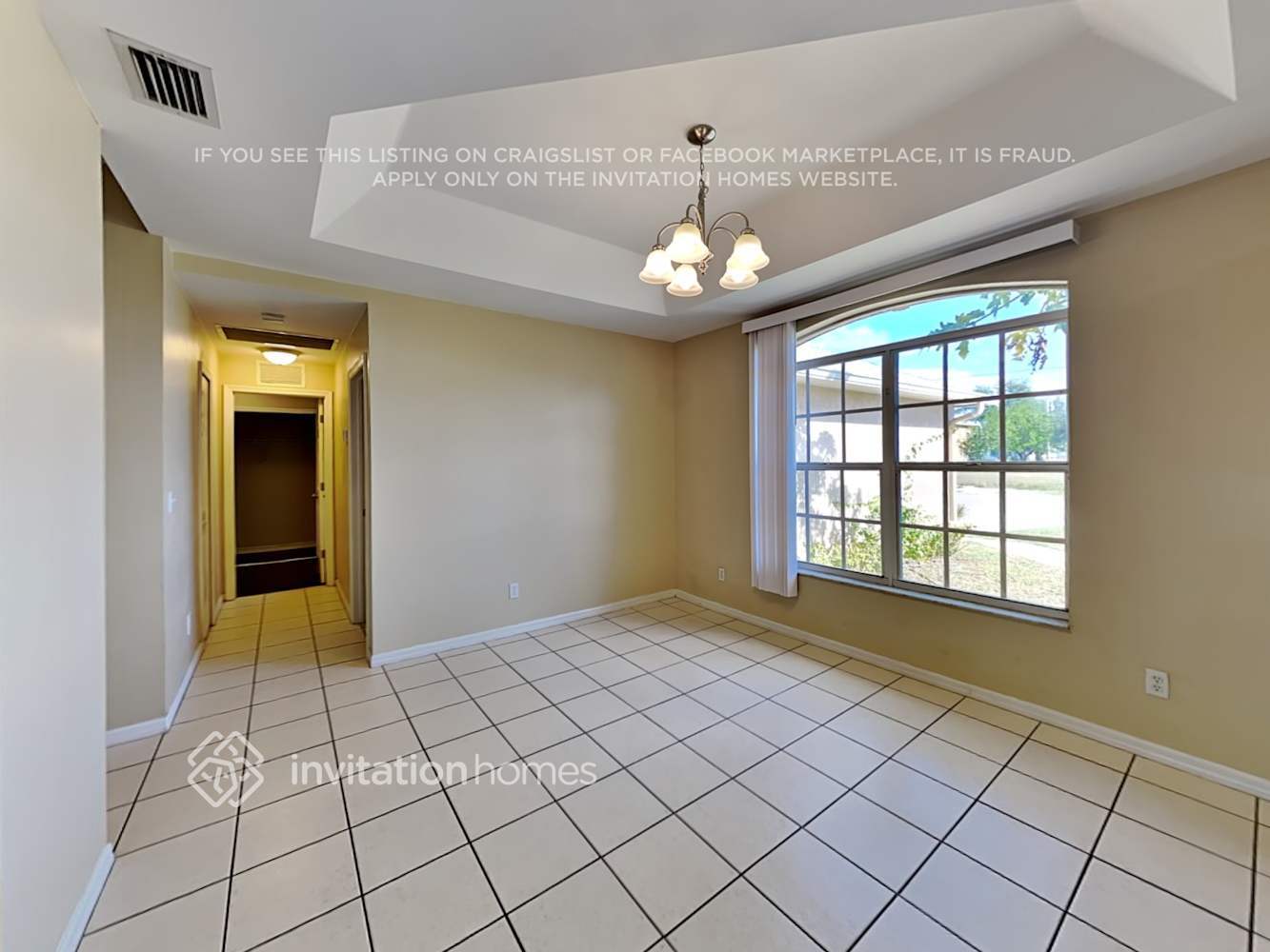 Building Photo - 1622 NE 8th Pl