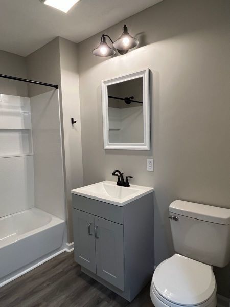 Building Photo - S. Knox 1bd/1ba- 1st floor Unit Available Now