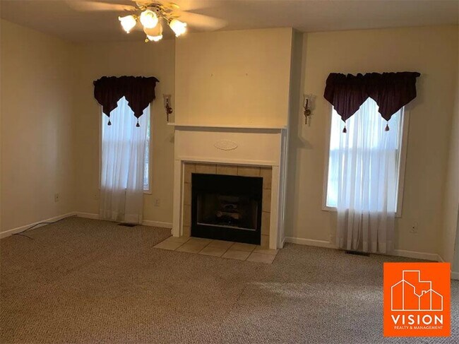 Building Photo - 1390 Eagles Nest Circle