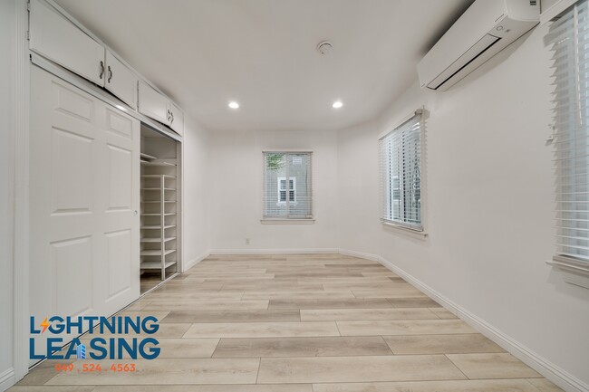 Building Photo - 1363 Hauser Blvd