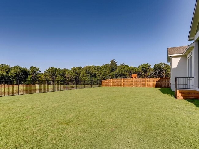 Building Photo - 12016 Mesa Verde Dr