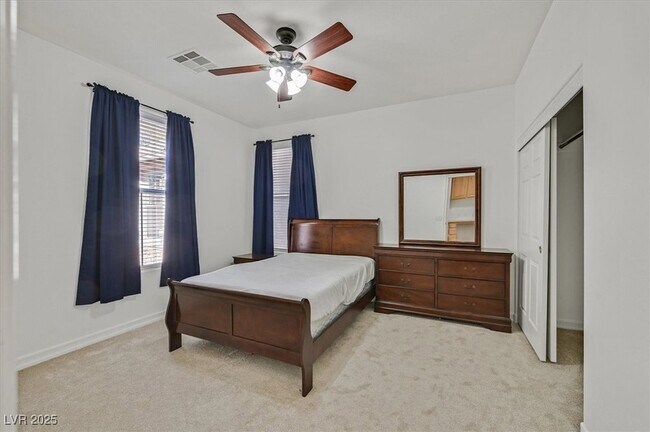 Building Photo - 7221 Sandy Plains Ave