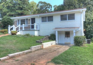 Building Photo - 2804 Zane Grey Dr SE
