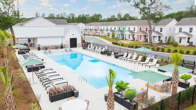 Building Photo - 3029 Stonecrest Dr