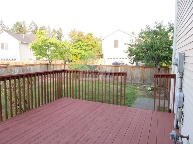 Building Photo - Stunning House in Dupont! $500.00 off 1 Month of Rent!