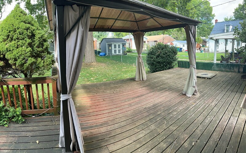 Building Photo - 2409 Spring St