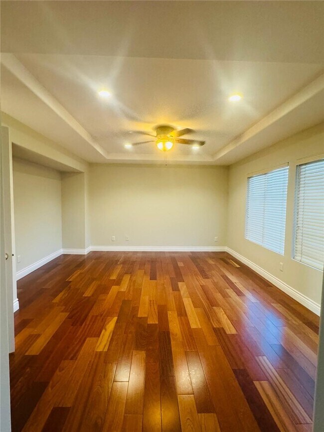 Building Photo - 7036 Sausalito Ave