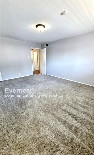 Building Photo - 5025 Cedar Springs Rd