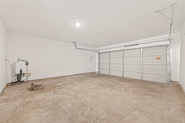 Building Photo - 26923 Dalmatian Bellflower Dr