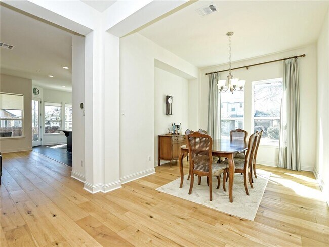 Building Photo - 4100 Rainy Creek Ln