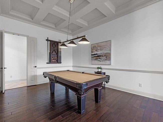 Building Photo - 19003 Cove Manor Dr