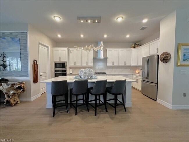 Building Photo - 13533 Blue Bay Cir