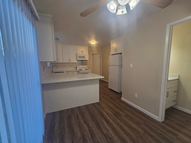 Building Photo - 20077 Redwood Rd