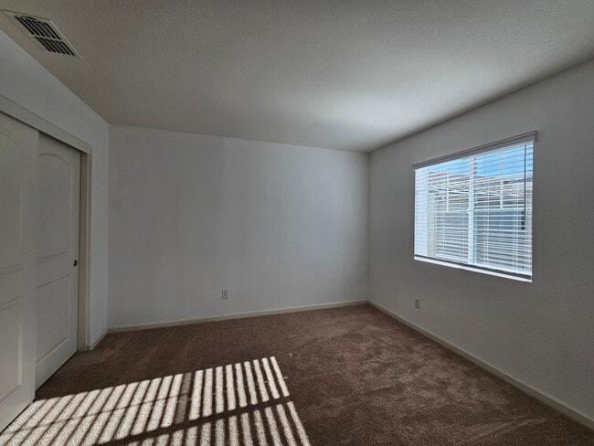 Building Photo - 10900 Merrick Way
