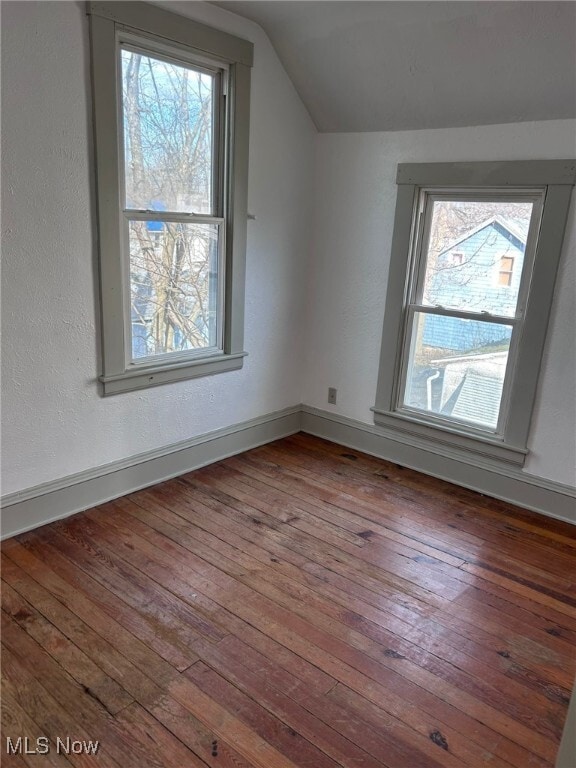 Building Photo - 213 George St