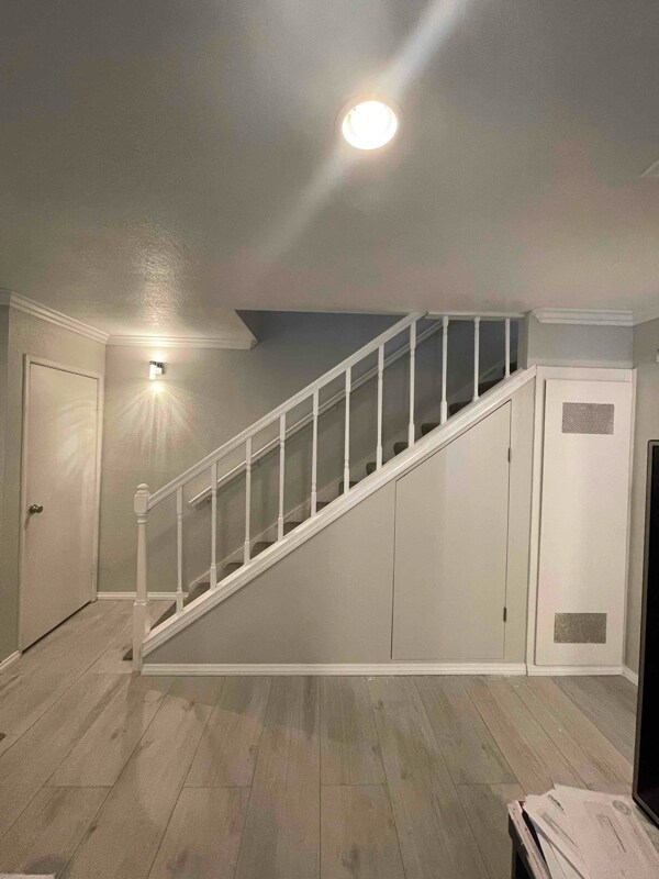 Building Photo - 1419 N Elderberry Ave