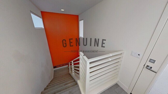 Building Photo - Coming Soon: Beautifully Furnished 3Bd 3.5Ba Condo in Costa Mesa