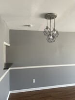 Building Photo - 730 N Eucalyptus Ave