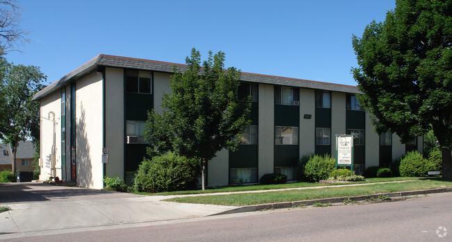 Building Photo - Uintah Park Apartments