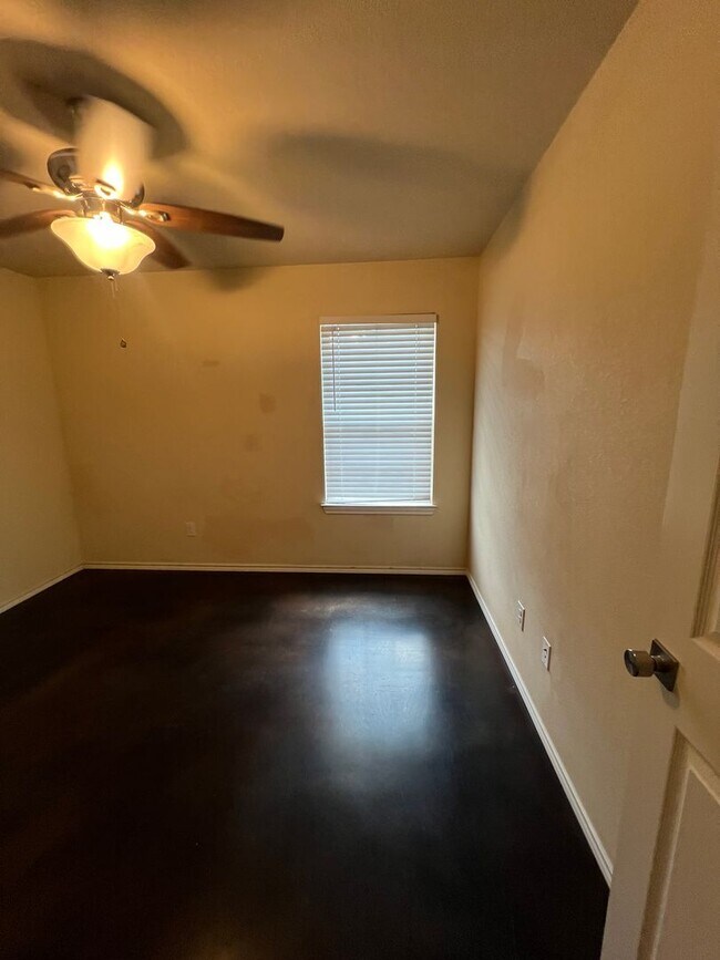 Building Photo - 5704B Elephant Butte
