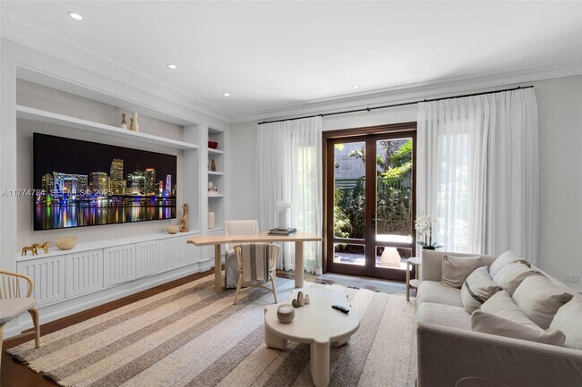 Building Photo - 9 Harbor Point