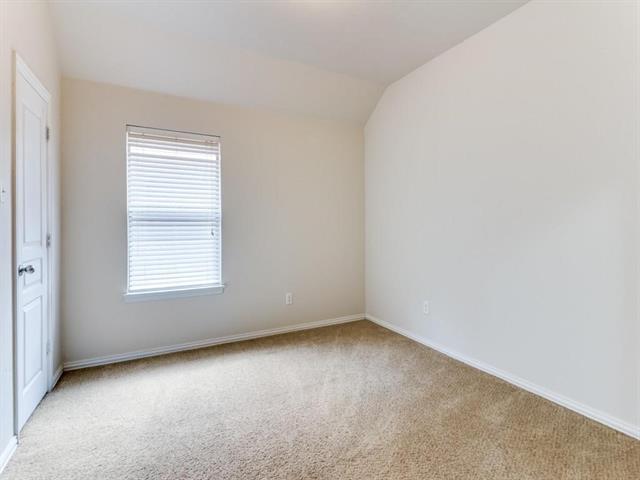 Building Photo - 8325 Estandarte Ct