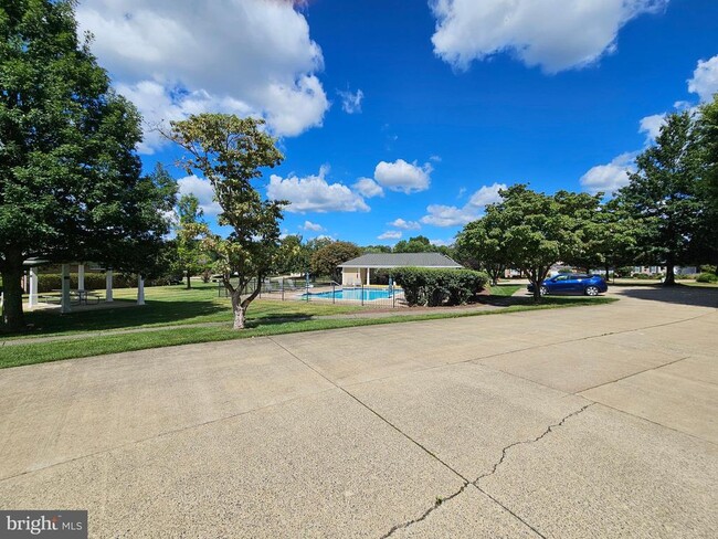 Building Photo - 1310 Ramseur Ln