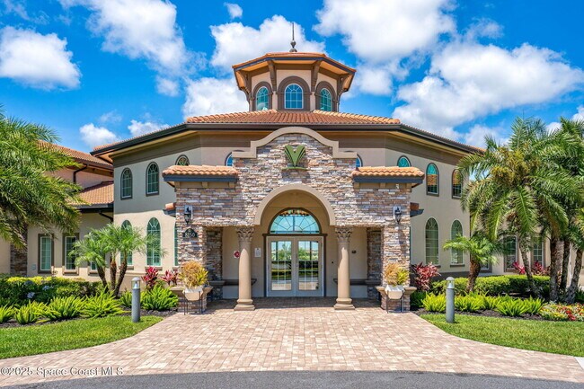 Building Photo - 8110 Allure Dr