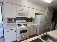 Building Photo - 3603 Buffalo Springs Trail