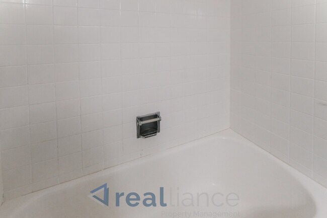 Building Photo - 5410 Connecticut Ave NW