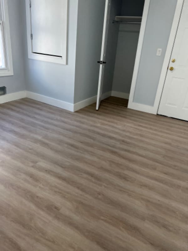 Building Photo - 121 Stone St