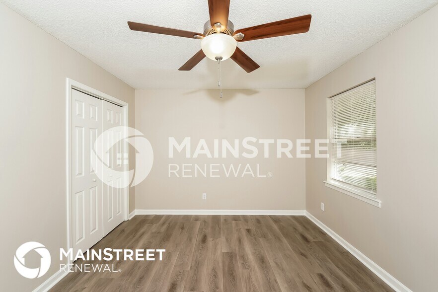 Building Photo - 3814 Mars Ave