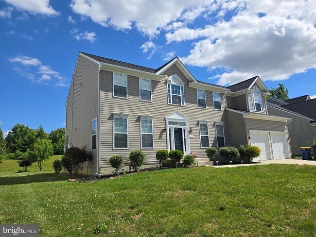 Building Photo - 173 Heartleaf Ln