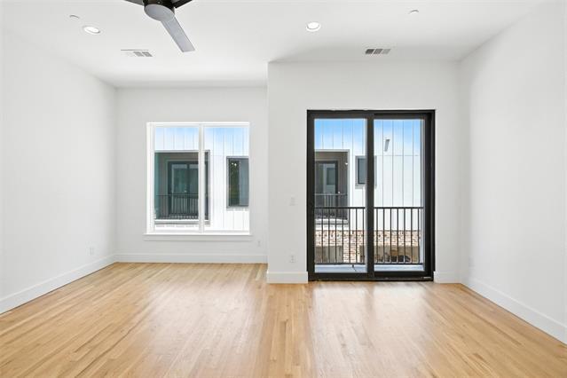 Building Photo - 5837 Oram St
