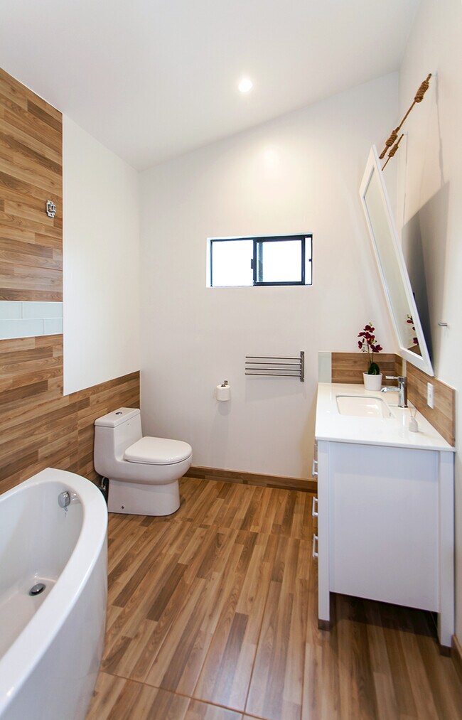 Building Photo - 5647 Comanche Ave