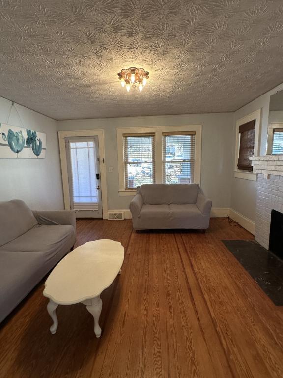 Building Photo - 174 Starnes Cove Rd