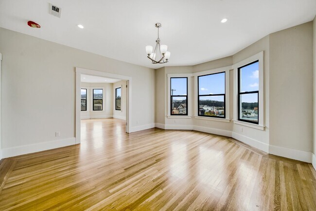 Primary Photo - 2407 25th Ave