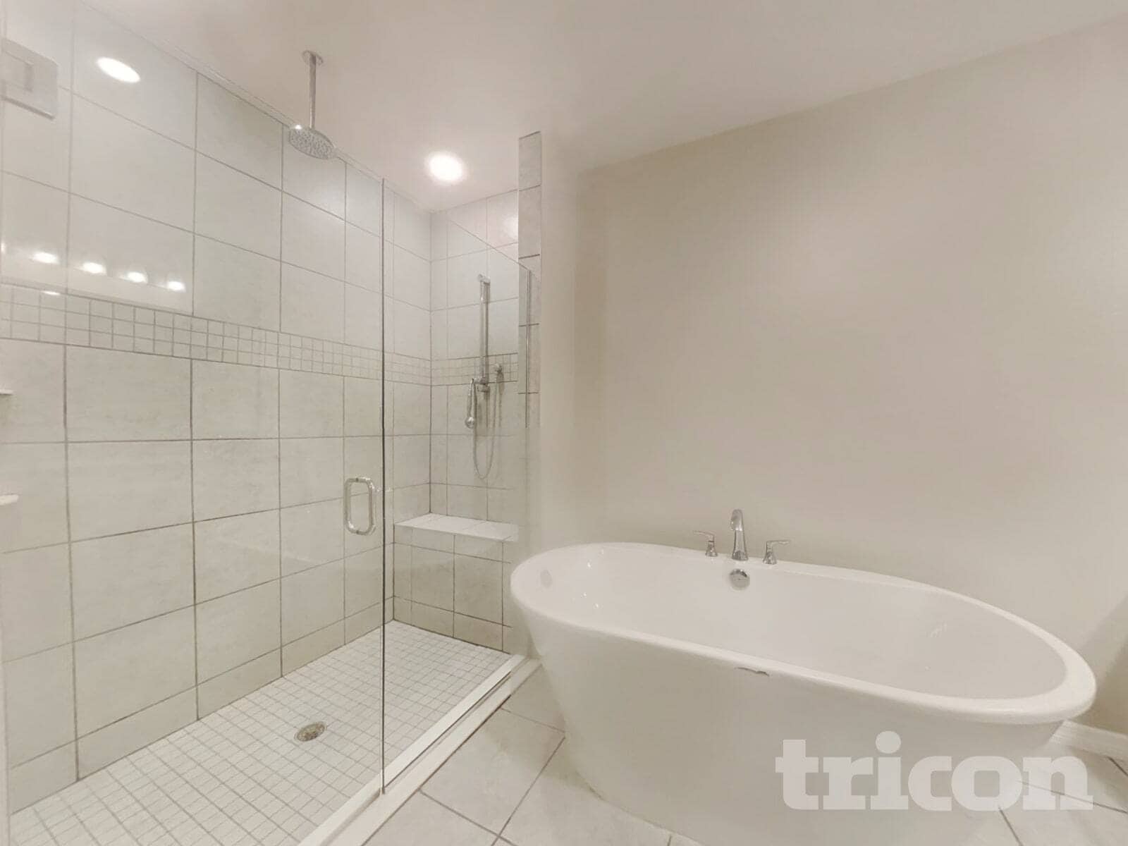 Building Photo - 223 Jackson Lp