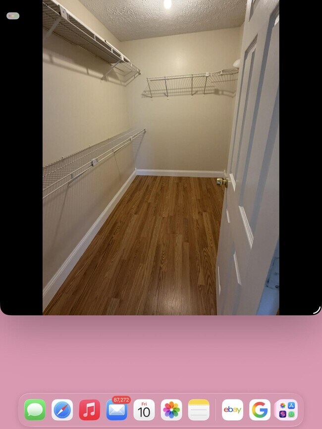 Building Photo - 726 NE Lanfair St