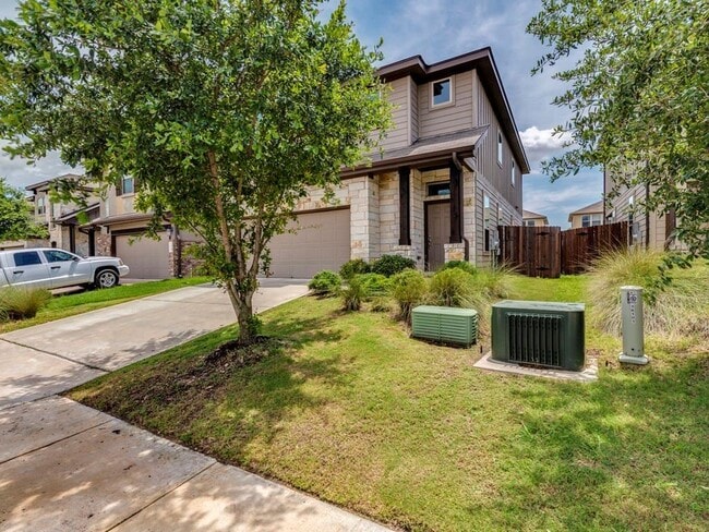 Building Photo - 16101 McAloon Way